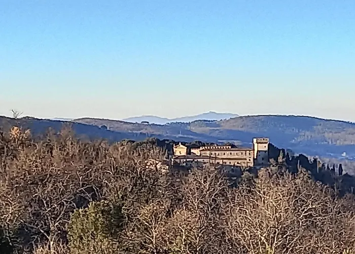 Дом отдыха Podere Casalbosco - Idromassaggio E Panorama Раполано-Терме